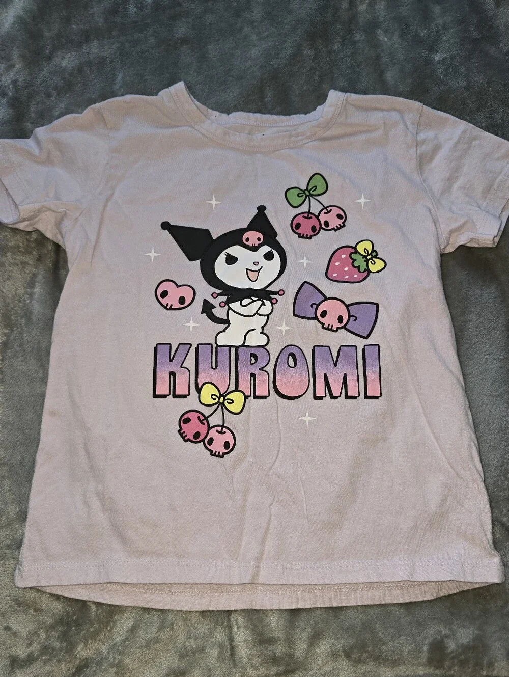 🏵5$ BUNDLED Kuromi Sanrio Girls T Shirt Size L